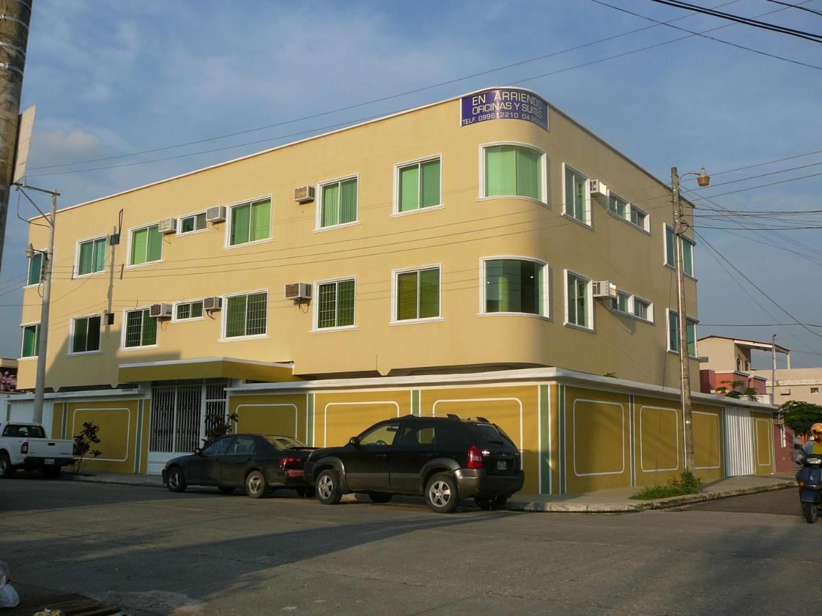 Doral Suite ¡Cerca Del Aeropuerto! 과야킬 외부 사진